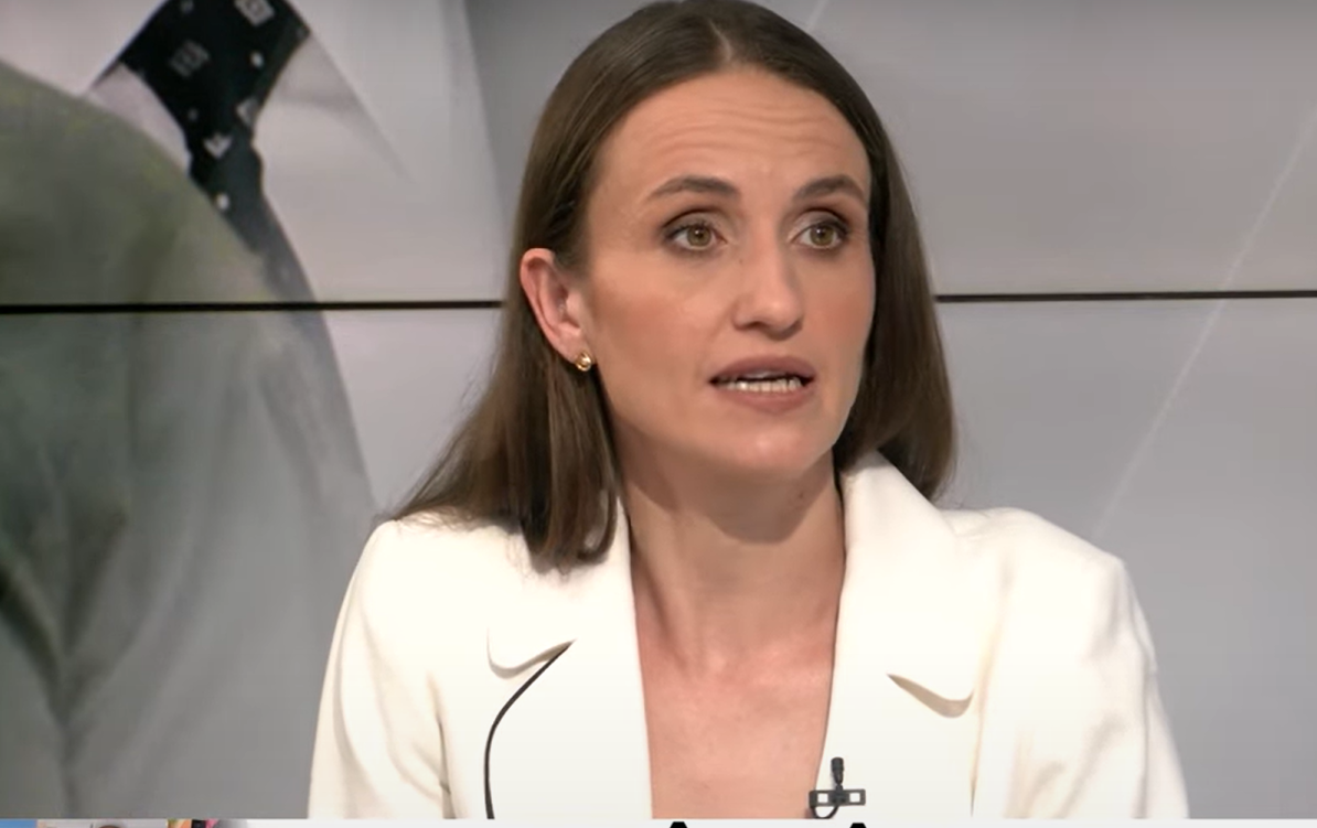 ministrul-de-externe,-deconectat-de-problemele-externe.-intrebata-cum-se-raporteaza-romania-la-violentele-din-sua,-oana-toiu-a-declarat-ca-nu-a-urmarit-situatia