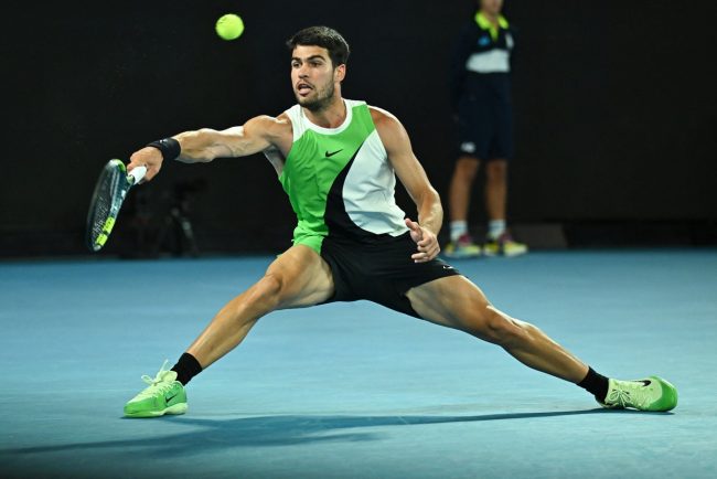 carlos-alcaraz,-calificare-fara-emotii-in-semifinale-la-australian-open