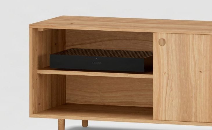 sonos-iti-aduce-sunetul-profesional-de-calitate-in-fiecare-colt-al-casei.-de-ce-ai-nevoie-de-sonos-amp-multi,-cand-te-salveaza