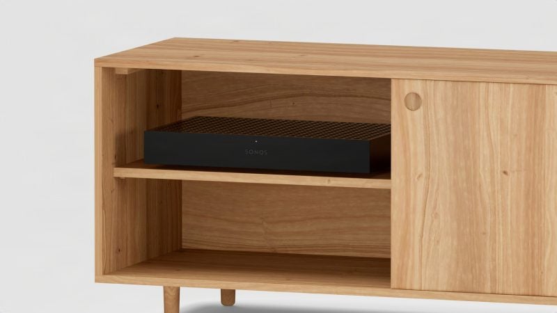 sonos-iti-aduce-sunetul-profesional-de-calitate-in-fiecare-colt-al-casei.-de-ce-ai-nevoie-de-sonos-amp-multi,-cand-te-salveaza
