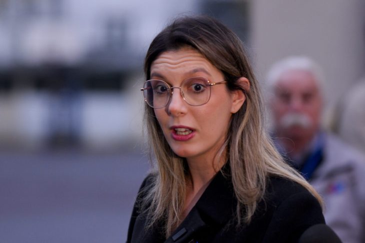 ministra-mediului-spune-cum-supravegheaza-arderile-ilegale-de-deseuri-prin-drone:-pot-fi-folosite-in-instanta