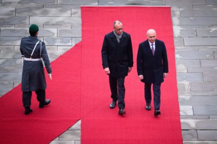 merz,-invitat-la-bucuresti-de-premierul-ilie-bolojan
