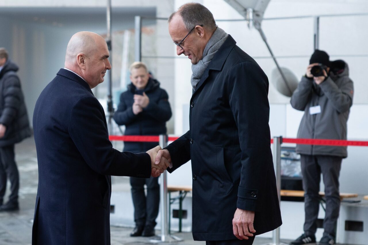 ilie-bolojan-s-a-intalnit-cu-cancelarul-federal-friedrich-merz,-la-berlin.-am-discutat-despre-cum-putem-dezvolta-si-mai-mult-aceasta-colaborare