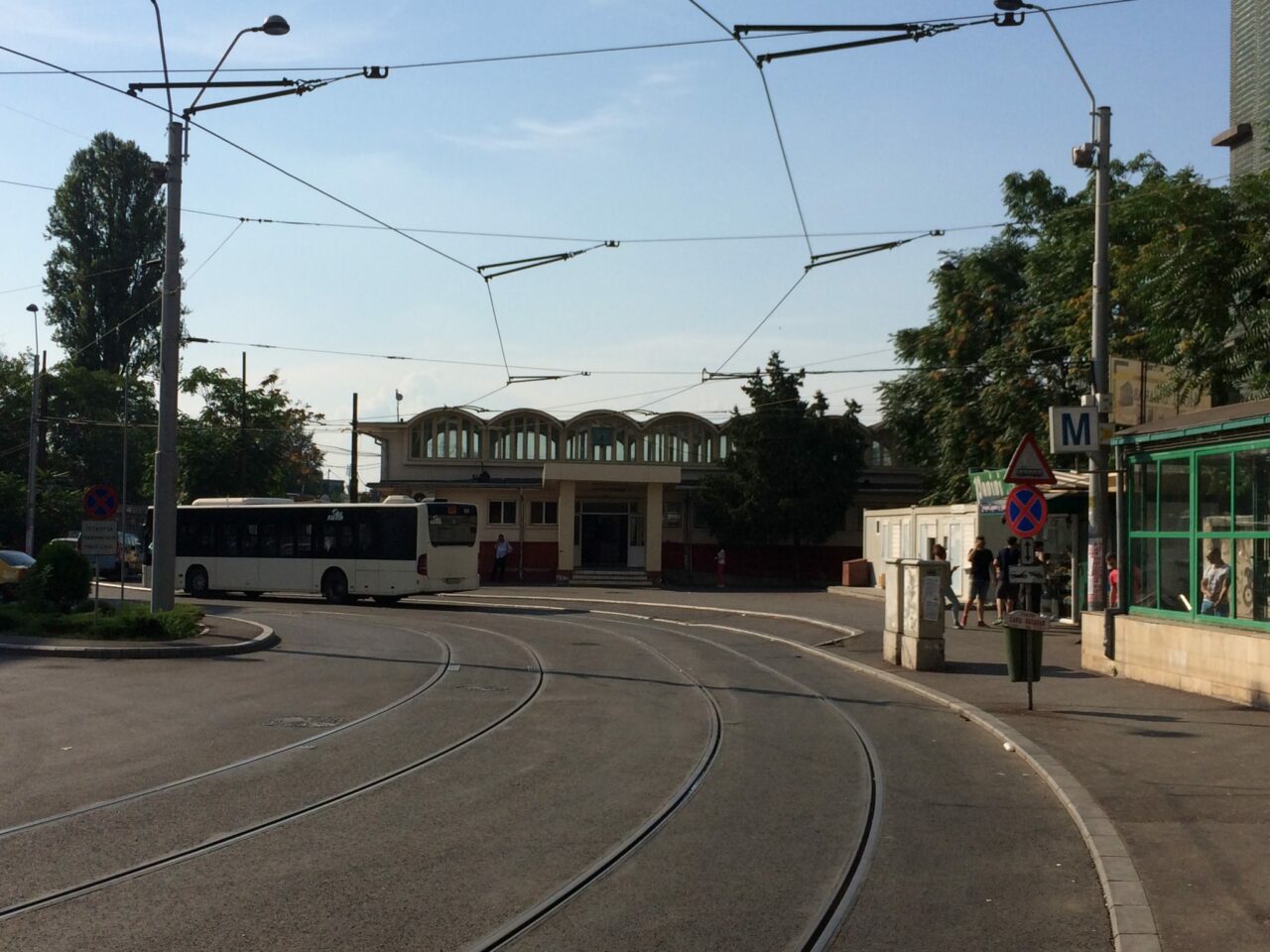 doi-kilometri-de-cale-ferata-din-gara-basarab,-scosi-din-functiune.-guvernul-a-decis-ca-nu-mai-prezinta-interes