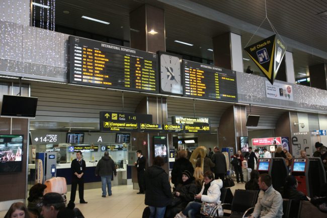 apa-de-la-robinet-este-potabila-si-gratuita-in-aeroportul-henri-coanda-si-poate-fi-utilizata-de-catre-pasageri