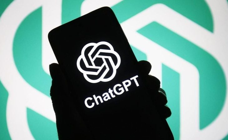 a-picat-chatgpt-–-care-este-situatia-curenta-a-serviciului-de-la-openai