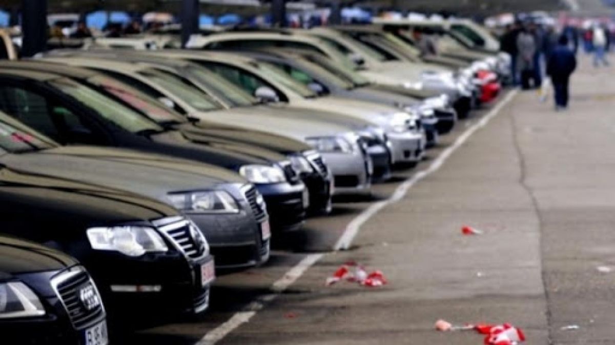 ins:-inmatricularile-noi-de-vehicule-rutiere-pentru-transportul-pasagerilor-au-crescut-cu-12,7%-in-trimestrul-patru-din-2025