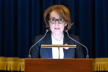 o-senatoare-pnl-cere-ca-neplata-primei-zile-de-concediu-medical-sa-nu-fie-aplicata-pacientilor-cronici.-amendament-depus