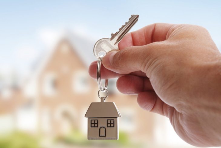piata-imobiliara-din-romania-a-intrat-in-noul-an-cu-stangul.-cifrele-publicate-de-ancpi-confirma-ca-volumul-de-tranzactii-a-scazut-drastic