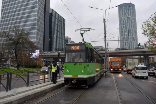 ce-se-intampla-cu-linia-5-de-tramvai?-bucurestenii-s-au-saturat-deja