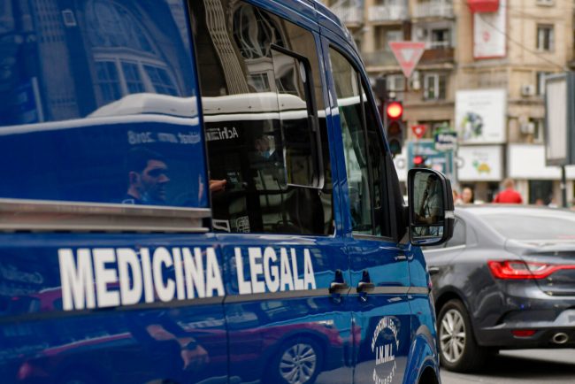 descoperire-morbida-in-curtea-spitalului-din-medgidia.-un-barbat-a-fost-gasit-mort