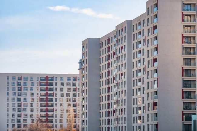 apartament-in-bloc-nou-sau-vechi:-ce-buget-iti-trebuie,-ce-avans-e-obligatoriu-si-ce-avantaje-are-fiecare