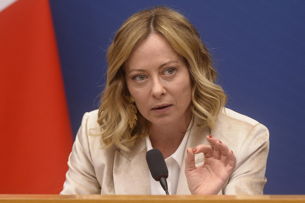 giorgia-meloni:-cei-care-protesteaza-fata-de-jocurile-olimpice-sunt-dusmani-ai-italiei