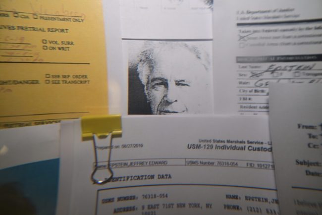 dosarele-epstein:-ancheta-fbi-spune-ca-nu-a-existat-o-retea-de-trafic-sexual-pentru-elite