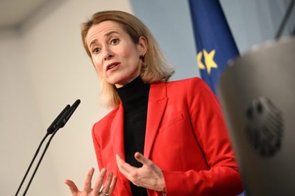 kaja-kallas-reactioneaza-dupa-ce-jd-vance-a-fost-huiduit-la-deschiderea-jocurilor-olimpice-de-iarna