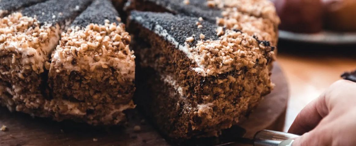 prajitura-tavalita,-un-deliciu.-cum-se-prepara-desertul-cu-cocos-si-ciocolata
