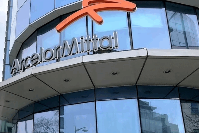 combinatul-siderurgic-hunedoara-a-fost-achizitionat-de-omul-de-afaceri-umbrarescu-tranzactie-de-12,5-milioane-de-euro.