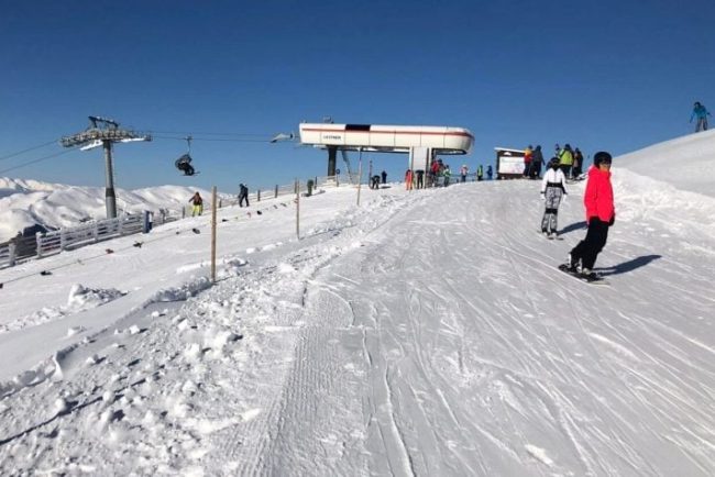 unde-va-ninge-in-vacanta-de-schi-2026:-statiuni-din-romania-in-care-vremea-va-fi-perfecta-pentru-sporturile-de-iarna