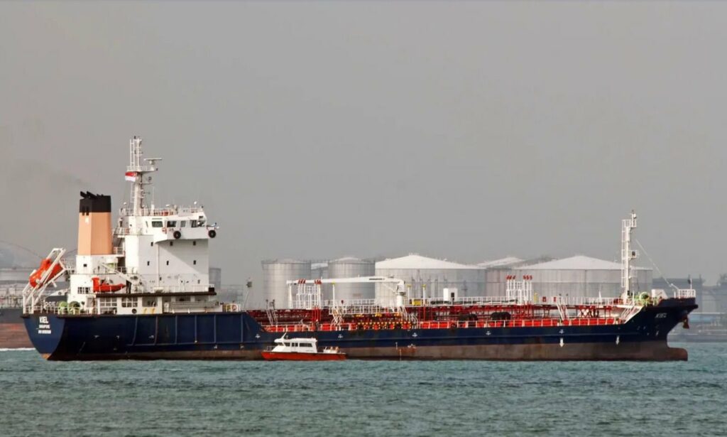 india-a-confiscat-trei-petroliere,-in-prima-actiune-impotriva-flotei-fantoma
