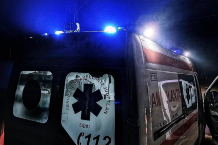 o-femeie-din-iasi-a-nascut-acasa.-ambulanta-a-derapat-la-iesirea-din-sat