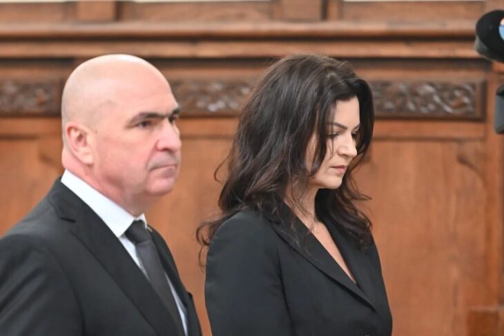 ce-salariu-incaseaza-lunar-partenera-lui-ilie-bolojan.-cati-bani-castiga-asistenta-medicala-de-la-sju-oradea