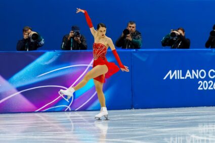 cel-mai-bun-rezultat-al-carierei,-clasare-istorica-pentru-romania.-julia-sauter-isi-traieste-visul-pe-gheata-olimpica-de-la-milano