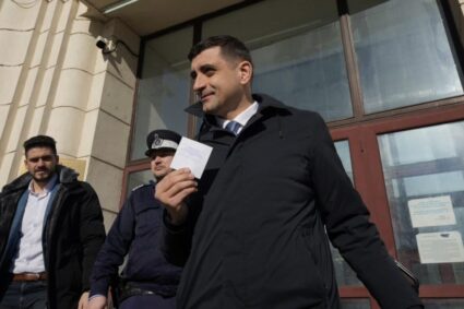 george-simion-si-parlamentarii-aur-s-au-alaturat-apelului-lansat-de-initiativa-civica-valul-democratiei
