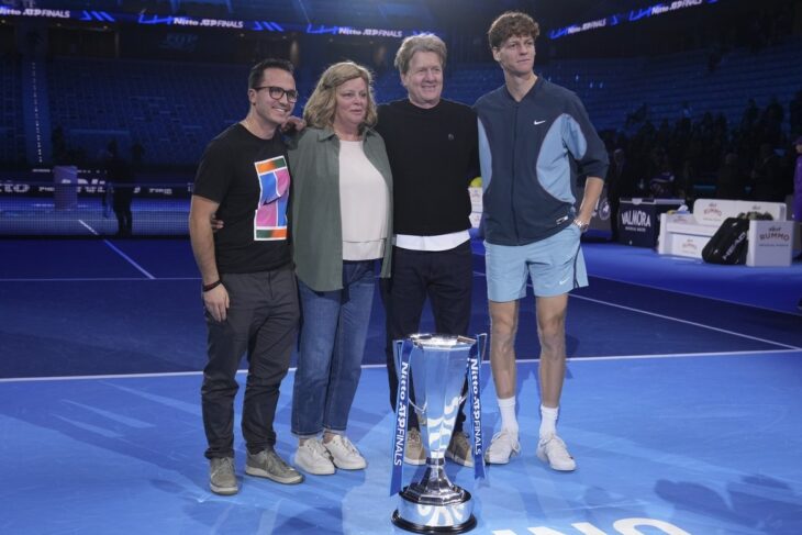 de-ce-nu-vin,-de-fapt,-parintii-lui-jannik-sinner-la-turneele-de-tenis-in-care-acesta-joaca:-asta-e-adevarul