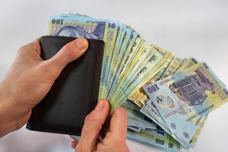 se-impune-limita-pentru-platile-cash-inclusiv-in-romania.-de-cand-se-aplica-regula-ue