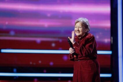 povestea-doinei-andronachi,-pensionara-de-83-de-ani-care-a-primit-golden-buzz-la-romanii-au-talent.-cine-este-juratul-impresionat-de-prestatia-sa