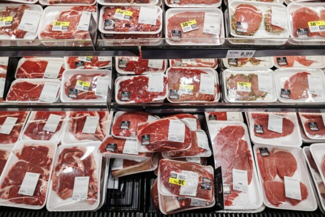 hormon-interzis-in-ue,-gasit-in-carne-de-vita-din-brazilia.-zeci-de-tone-au-ajuns-deja-pe-piata