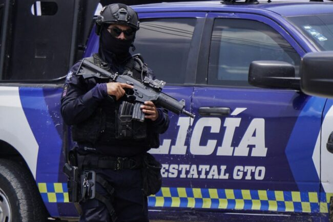jafuri-si-violente-in-tot-mexicul-dupa-uciderea-liderului-de-cartel.-avertismentul-mae-pentru-romani