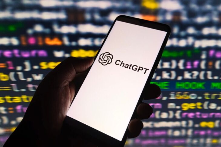 avertismentul-unei-foste-angajate-a-companiei-care-a-creat-chatgpt:-openai-detine-cea-mai-detaliata-inregistrare-a-gandirii-umane-private