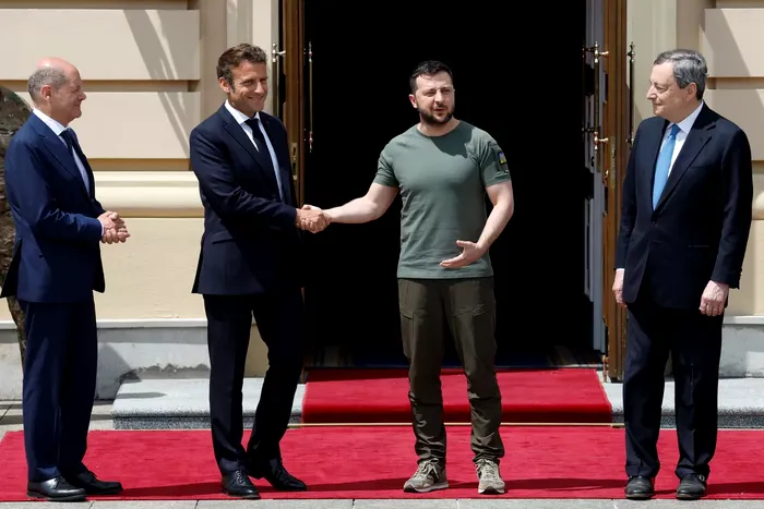 la-patru-ani-de-razboi-in-ucraina,-emmanuel-macron-a-subliniat-esecul-militar,-economic-si-strategic-al-rusiei