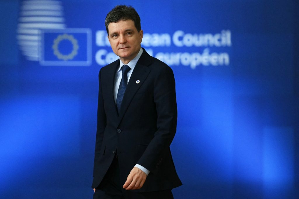 de-ce-nu-a-promulgat-nicusor-dan-legea-pensiilor-magistratilor