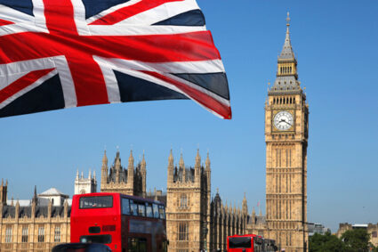 noile-tarife-eta-care-intra-in-vigoare-miercuri.-cat-trebuie-sa-platesca-romanii-pentru-a-intra-in-marea-britanie