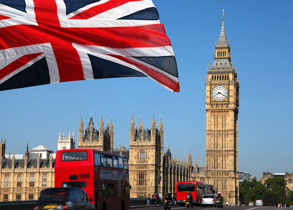 noile-tarife-eta-care-intra-in-vigoare-miercuri.-cat-trebuie-sa-platesca-romanii-pentru-a-intra-in-marea-britanie