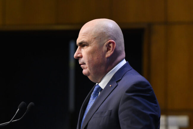 sindicatul-angajatilor-din-aparatul-guvernului-acuza-adoptarea-oug-privind-reforma-administratiei-in-dispret-fata-de-avizele-institutiilor-competente