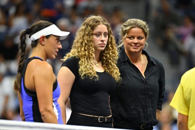 marea-campioana-a-reactionat-dupa-ce-jucatoarea-a-cerut-20000.000-de-euro-in-procesul-cu-wta