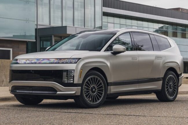 hyundai-ataca-piata-de-masini-electrice-si-se-lupta-cu-tesla-si-byd-pe-preturi-accesibile.-de-ce-au-de-castigat-soferii