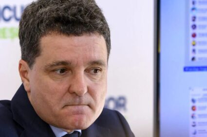 nicusor-dan-a-fost-reclamat-la-parchetul-general-de-catre-aep.-banii-din-campanie-au-starnit-suspiciuni-de-natura-penala