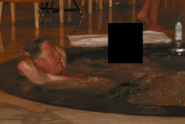 bill-clinton,-audiat-in-cazul-epstein:-n-am-vazut-si-n-am-facut-nimic-rau.-chiar-si-privind-in-urma-n-am-vazut-nimic-care-sa-ma-alerteze