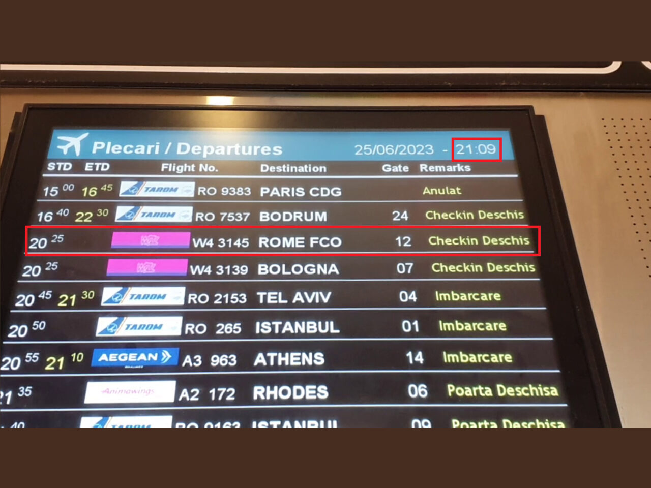 primele-efecte-in-romania-ale-razboiului-dintre-sua/israel-si-iran:-zborurile-anulate-de-pe-otopeni
