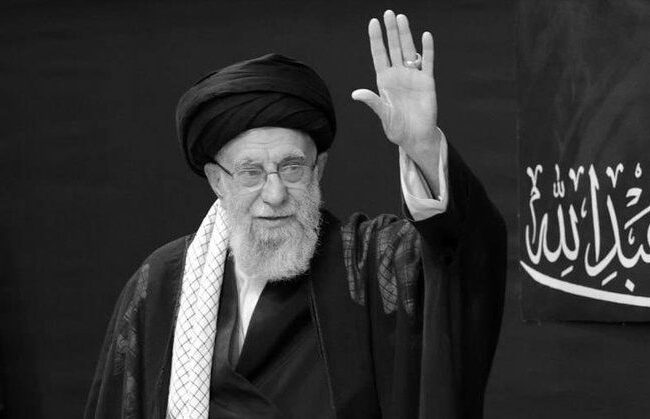trump:-khamenei,-unul-dintre-cei-mai-malefici-oameni-din-istorie,-a-murit-/-sua-si-israel-au-lansat-atacuri-asupra-iranului-in-aceasta-dimineata-/-aeroportul-din-dubai,-cel-mai-mare-aeroport-din-lume,-a-fost-lovit-de-o-drona-iraniana-/-burj-al-arab-a-fost