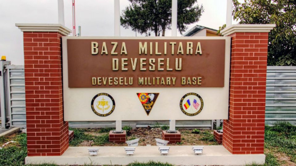ce-inseamna-ca-armata-sua-a-ridicat-nivelul-de-alerta-la-baza-deveselu-la-nivelul-bravo.-ce-urmeaza-daca-se-ajunge-la-charlie-sau-delta-–-playtech-stiri