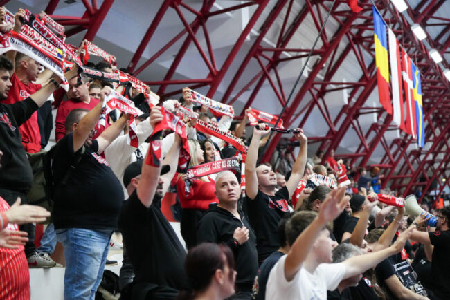 dinamo-si-a-fixat-ultimul-obiectiv-important-si-face-anuntul-pentru-fani!-cati-suporteri-sunt-asteptati-la-meci