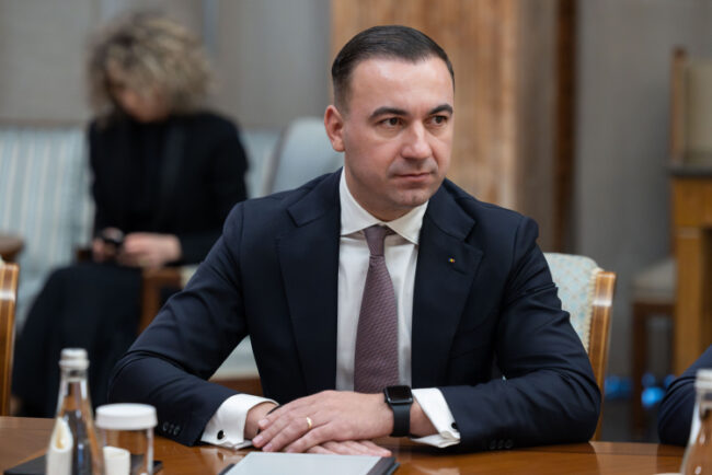 ministrul-energiei-s-a-razgandit:-daca-va-depasi-barilul-110-120-dolari,-s-ar-putea-sa-ajungem-si-la-pragul-psihologic-de-10-lei