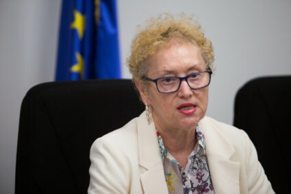 avocatul-poporului-se-pregateste-sa-atace-la-ccr-ordonanta-pe-reforma-administratiei