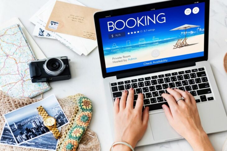 o-turista-merge-singura-in-vacante,-dar-mereu-rezerva-camera-pentru-doua-persoane.-ce-explicatie-are-femeia