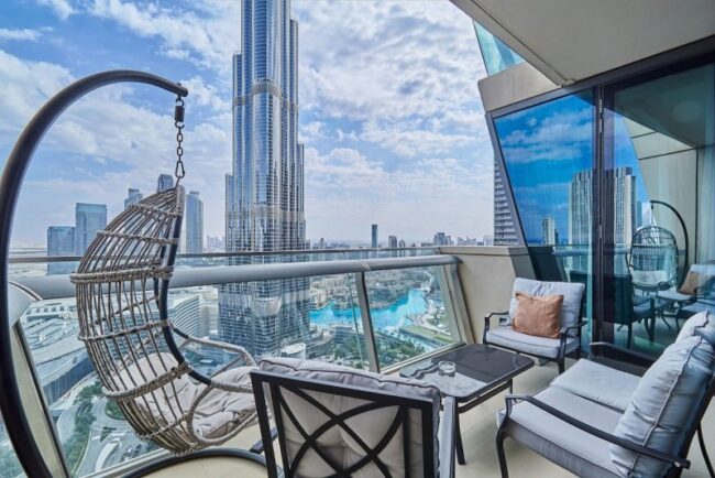 cat-a-ajuns-sa-coste-un-apartament-in-dubai-si-cati-romani-au-cumparat-locuinte-in-tara-afectata-de-razboiul-din-orientul-mijlociu?